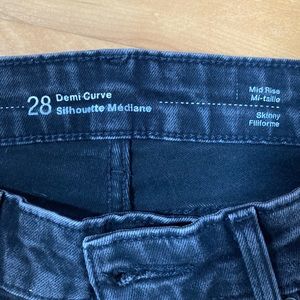 Levi’s mid rise skinny